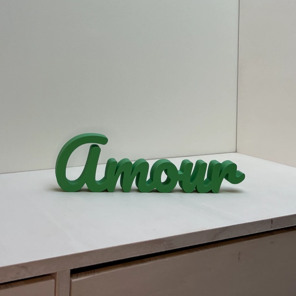 Amour - Mot 3D à poser — Mot décoratif à poser